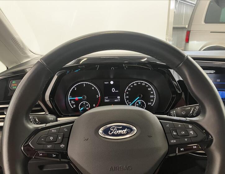 Ford Tourneo Connect 25
