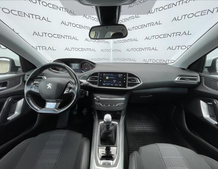 Peugeot 308 16