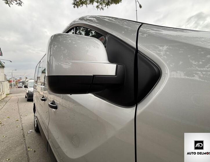 Renault Trafic 51
