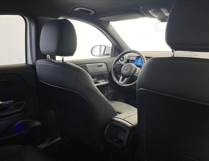 Mercedes-Benz GLA 21