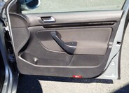 Volkswagen Golf 29