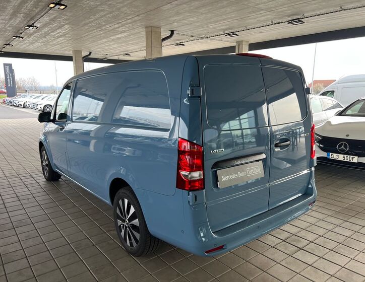 Mercedes-Benz Vito 7