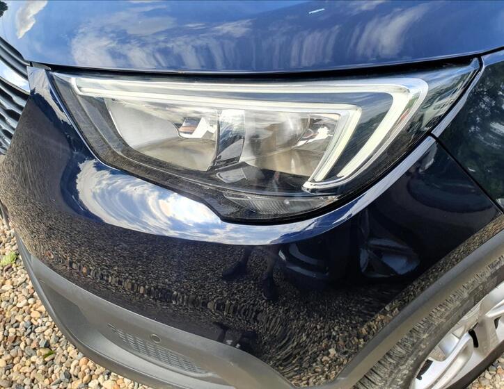 Opel Crossland X 43