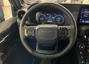 Toyota Land Cruiser 17