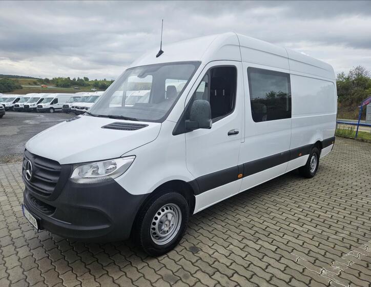 Mercedes-Benz Sprinter 1