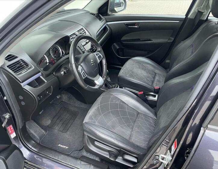 Suzuki Swift 12
