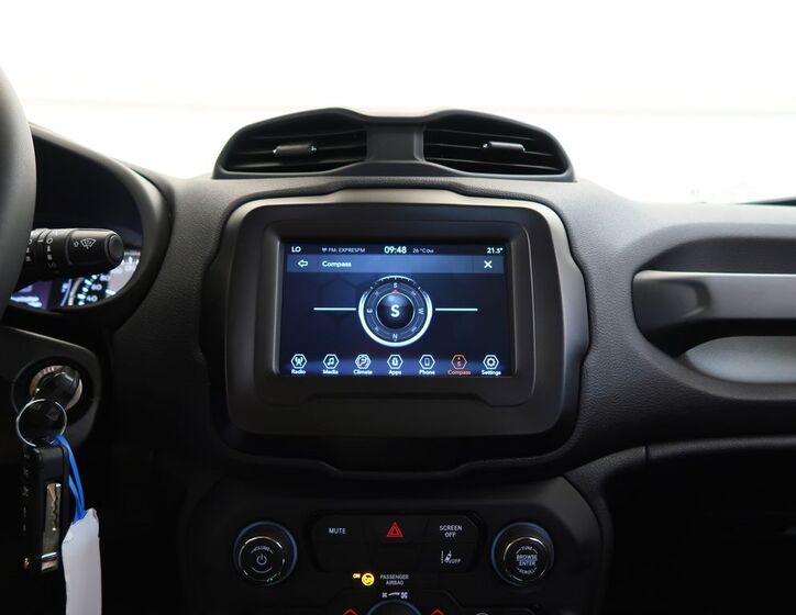 Jeep Renegade 26