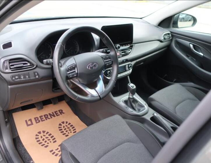 Hyundai i30 9