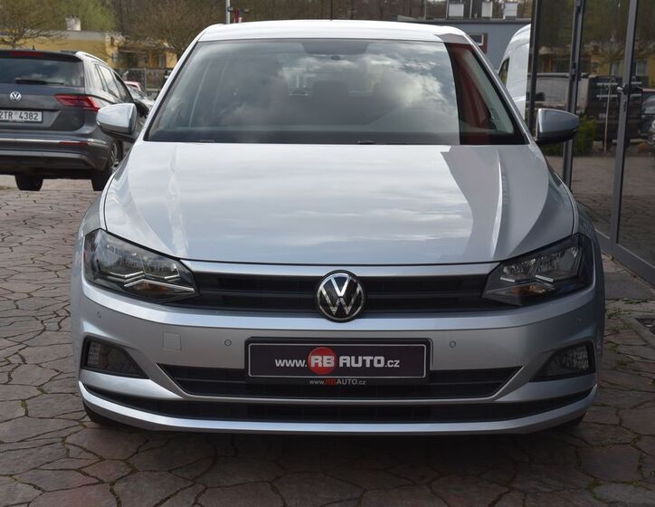 Volkswagen Polo 2