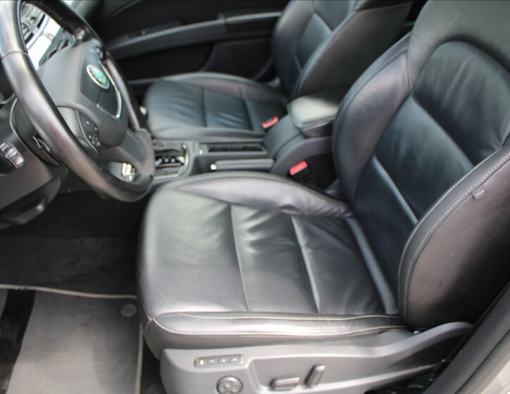 Škoda Superb 18
