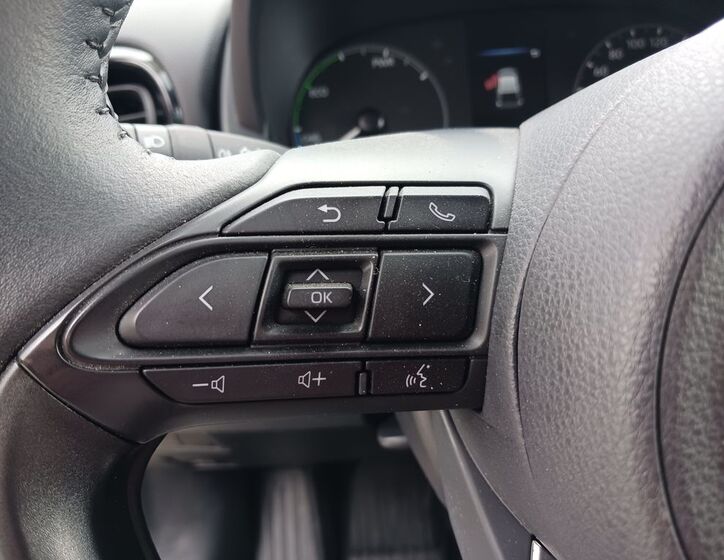 Toyota Yaris 17