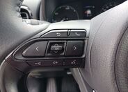Toyota Yaris 17