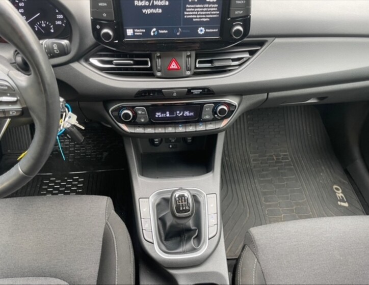 Hyundai i30 9