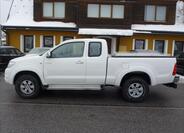 Toyota Hilux 8