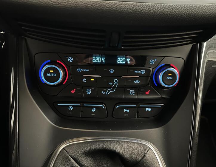 Ford Kuga 12