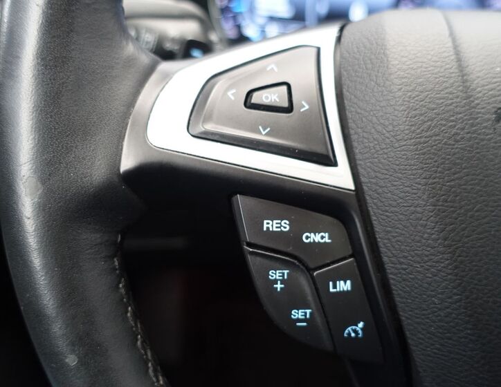Ford Galaxy 24