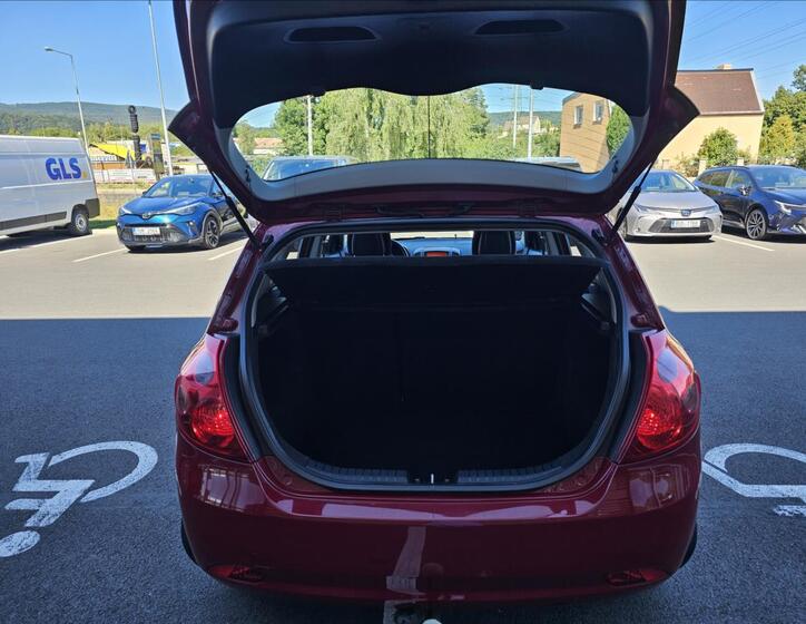 KIA Ceed 9