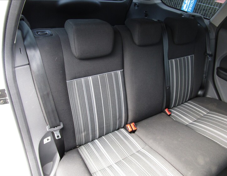 Ford Focus 22