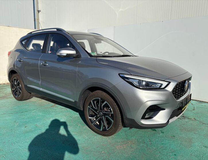 MG ZS 1
