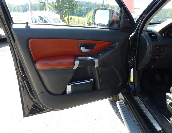 Volvo XC90 15