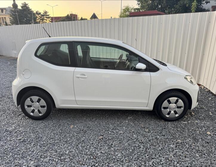 Volkswagen up! 14