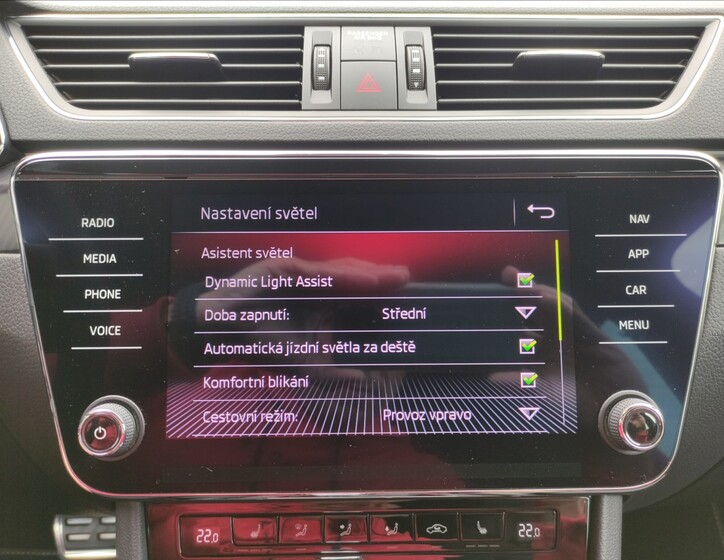 Škoda Superb 17