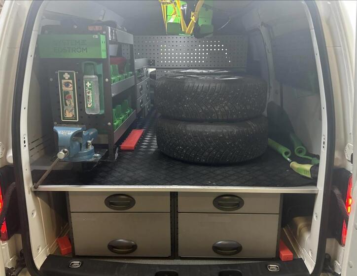 Volkswagen Caddy 11