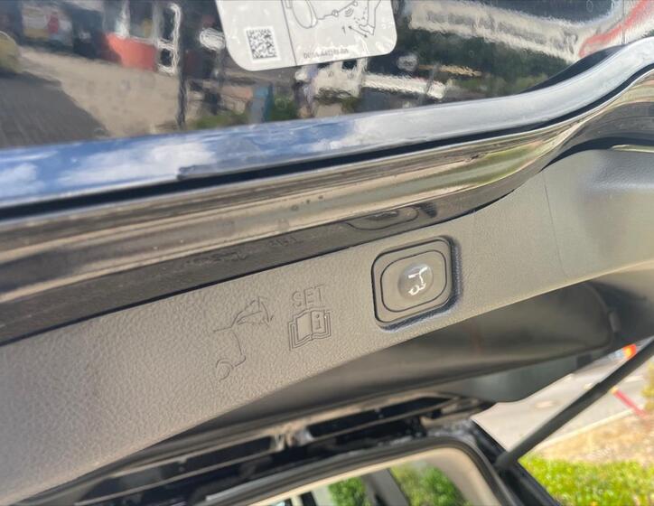 Ford Galaxy 26