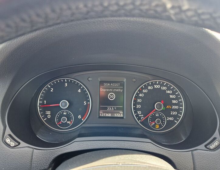 Volkswagen Sharan 17