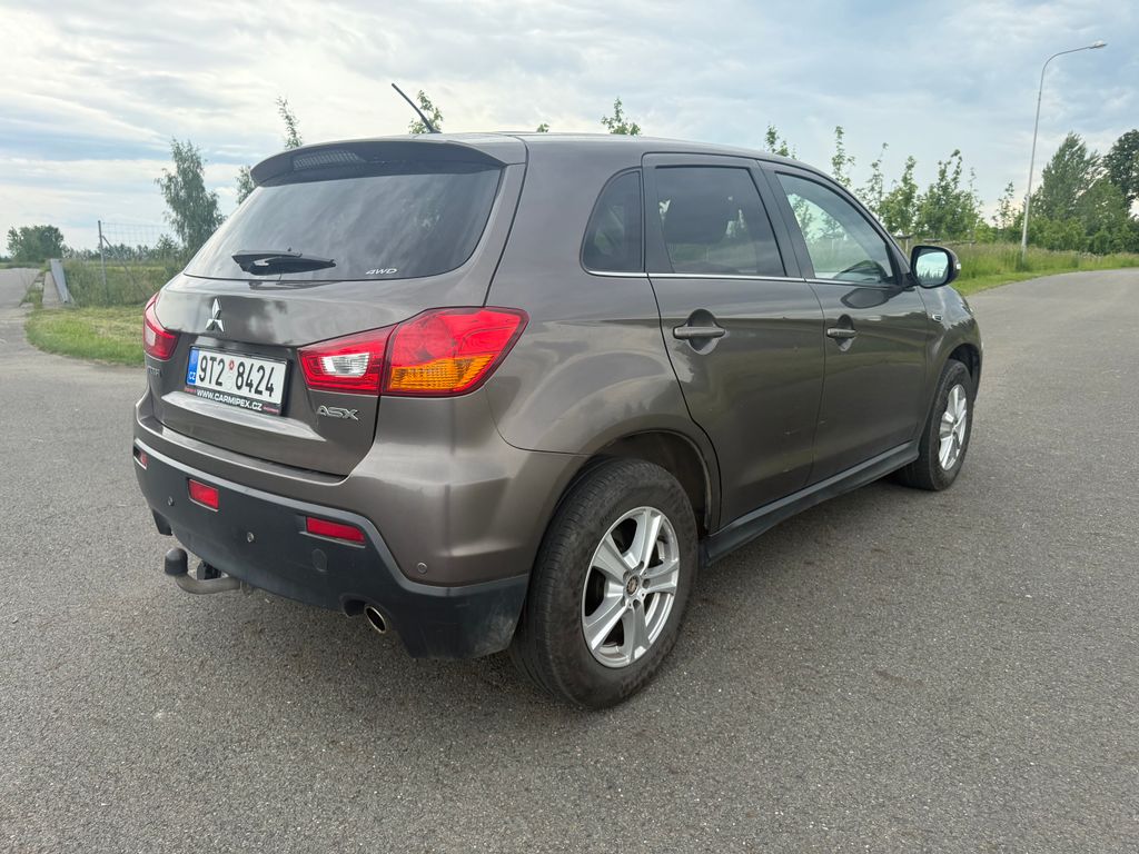 Mitsubishi ASX