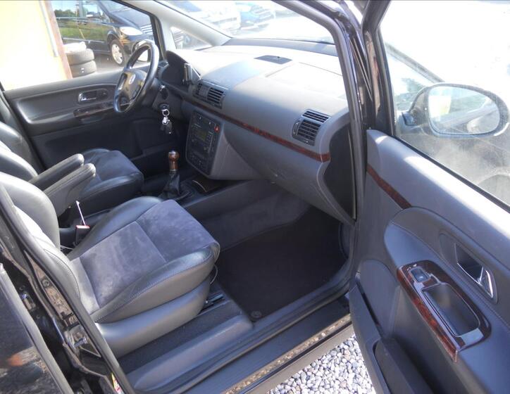Volkswagen Sharan 23