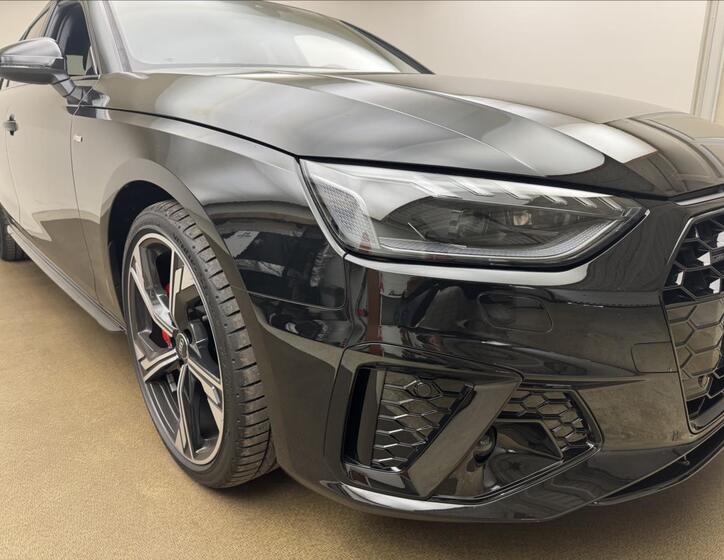 Audi A4 54