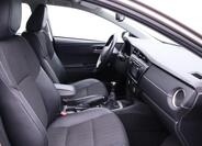 Toyota Auris 14