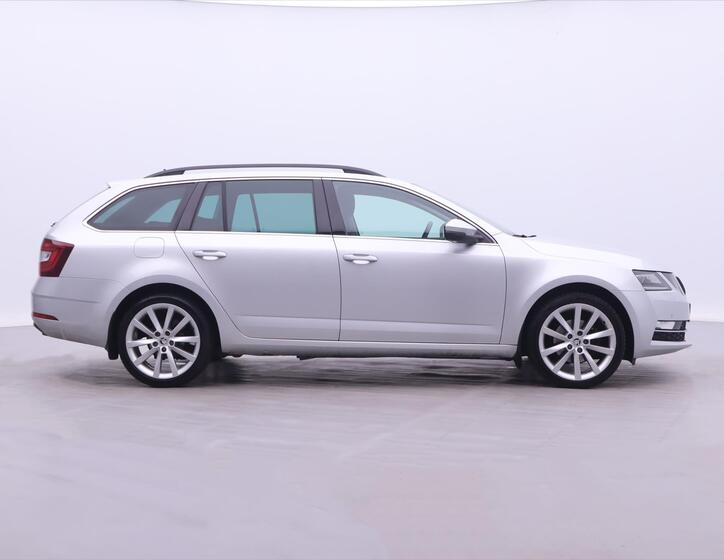 Škoda Octavia 8