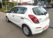 Hyundai i20 6