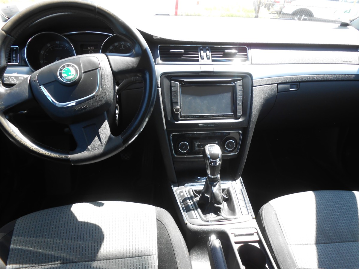 Škoda Superb
