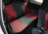 Volkswagen up! 12