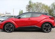 Toyota C-HR 8
