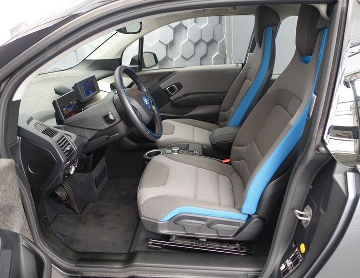 BMW i3 25