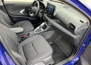 Toyota Yaris 17