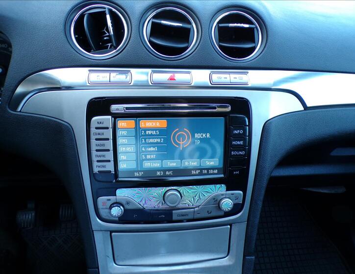 Ford S-MAX 9
