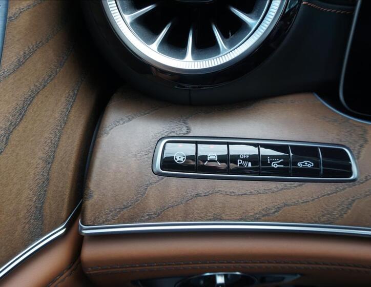 Mercedes-Benz AMG GT 24