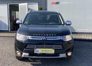 Mitsubishi Outlander 2