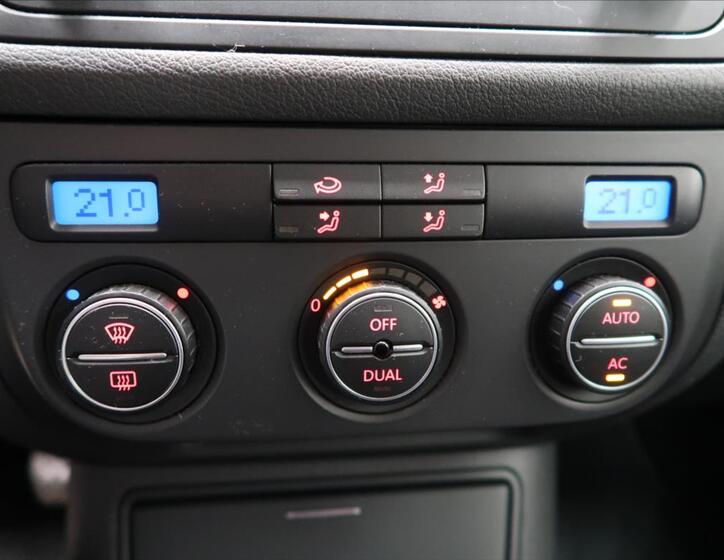 Volkswagen Golf Plus 16