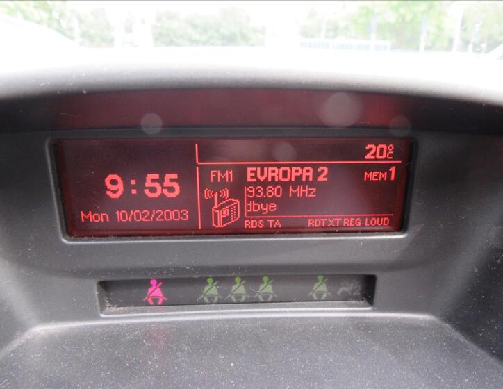 Peugeot 207 18