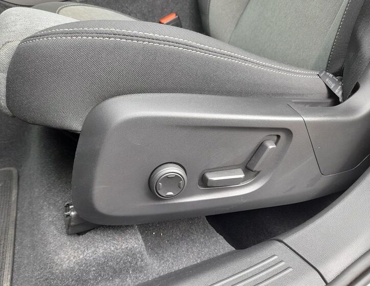 Volvo XC40 30