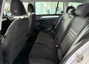 Volkswagen Golf 22