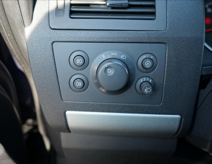 Opel Zafira 21