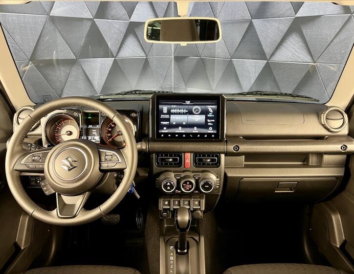Suzuki Jimny 10