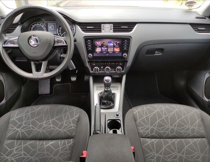 Škoda Octavia 6